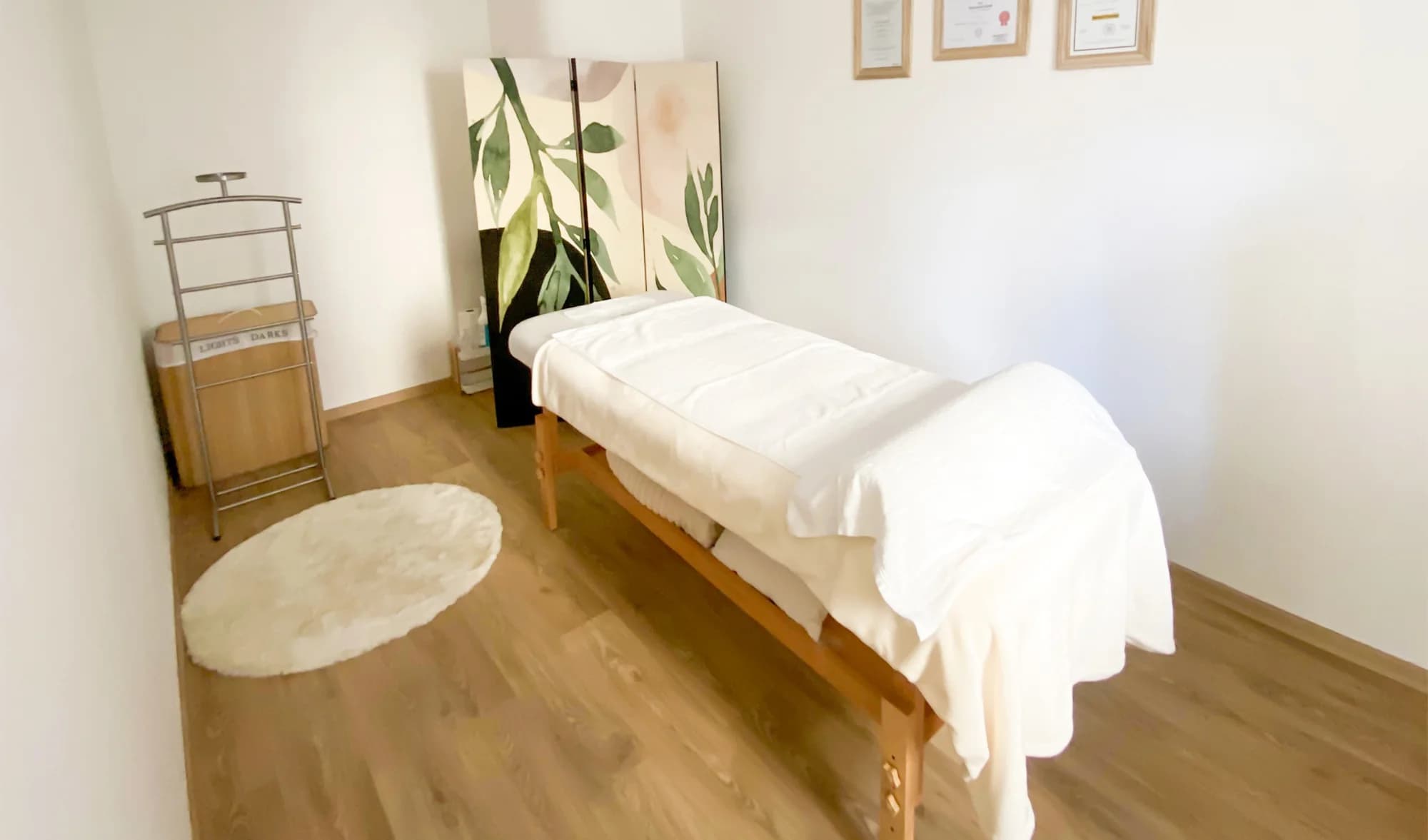 Relax pro tělo i mysl: masáž lávovými kameny – uvolnění svalů i podpora lymfatického systému